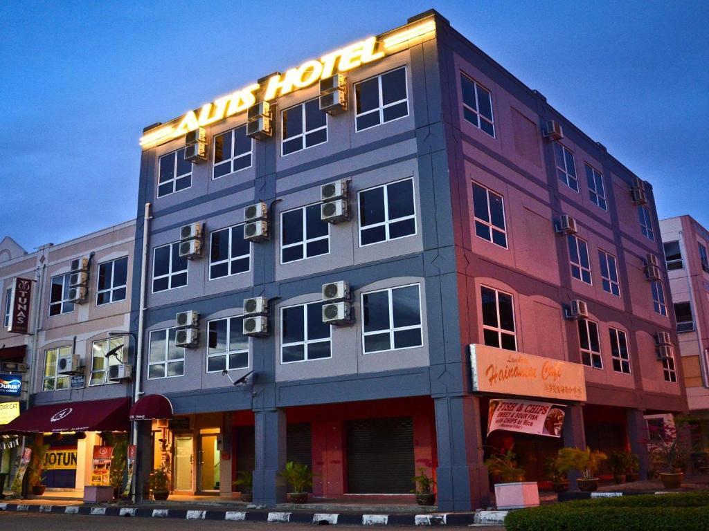 Altis Hotel Langkawi Kuah Zewnętrze zdjęcie